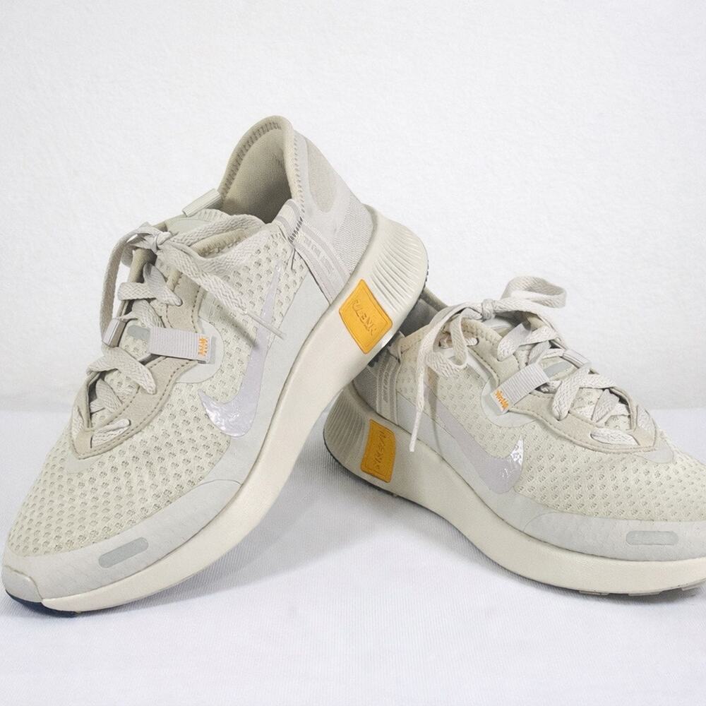 Nike Reposto Sneakers Womens 8.5 CZ5630-015 Beige Running Shoes Trainers Low Top